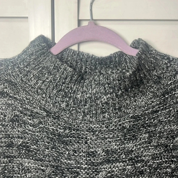 Cotton On Marled Mock Neck Knit Sweater Size Large Gray, Black & White - Picture 3 of 7
